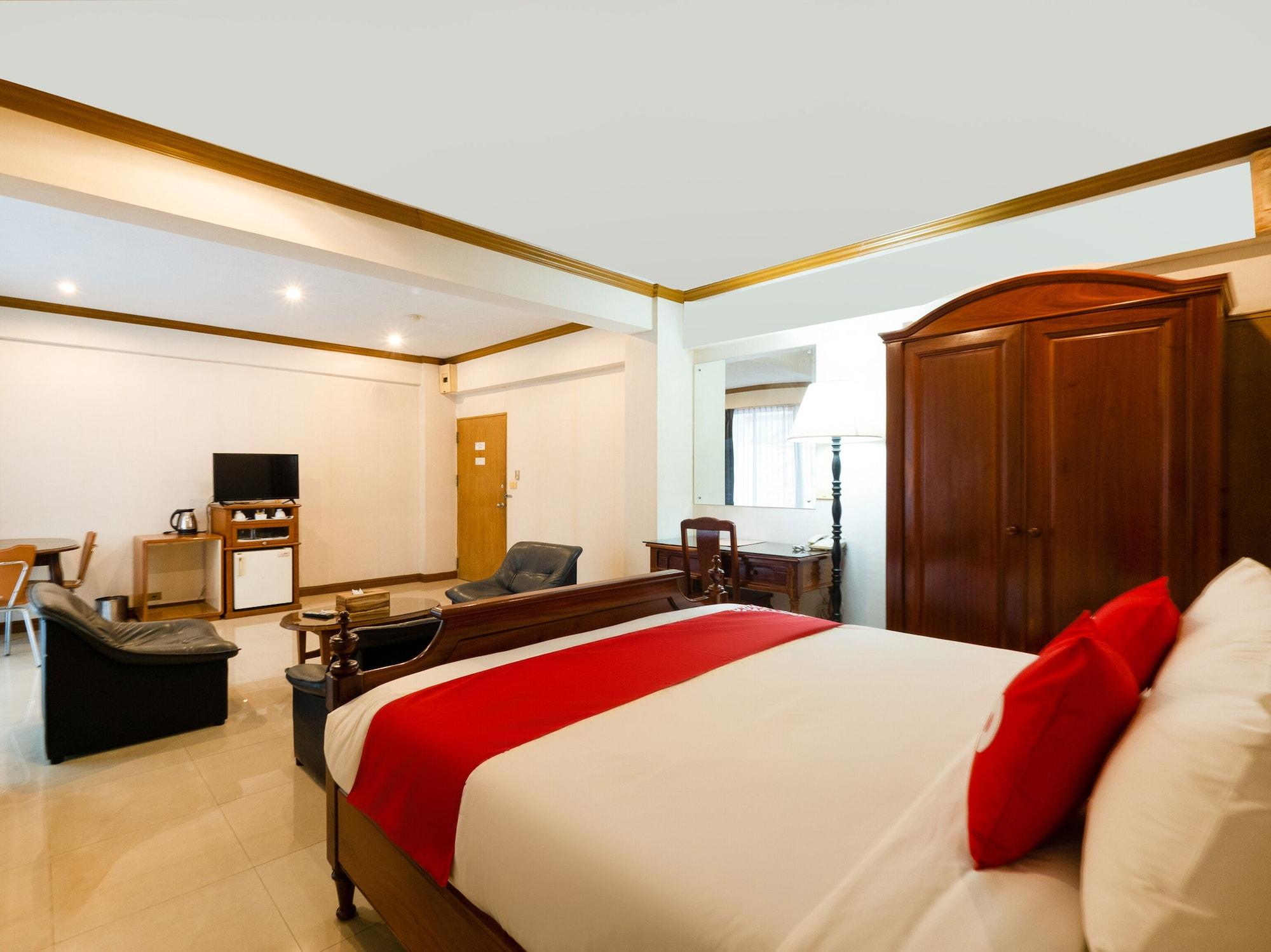 12Pm Bangkok Hotel Kültér fotó